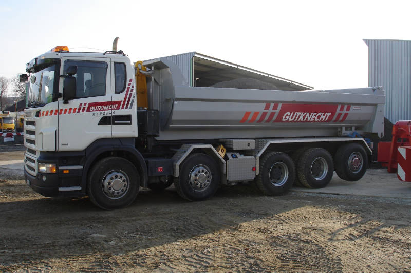 Gutknecht Transporte Kippertransporte Lastwagen Seitenansicht